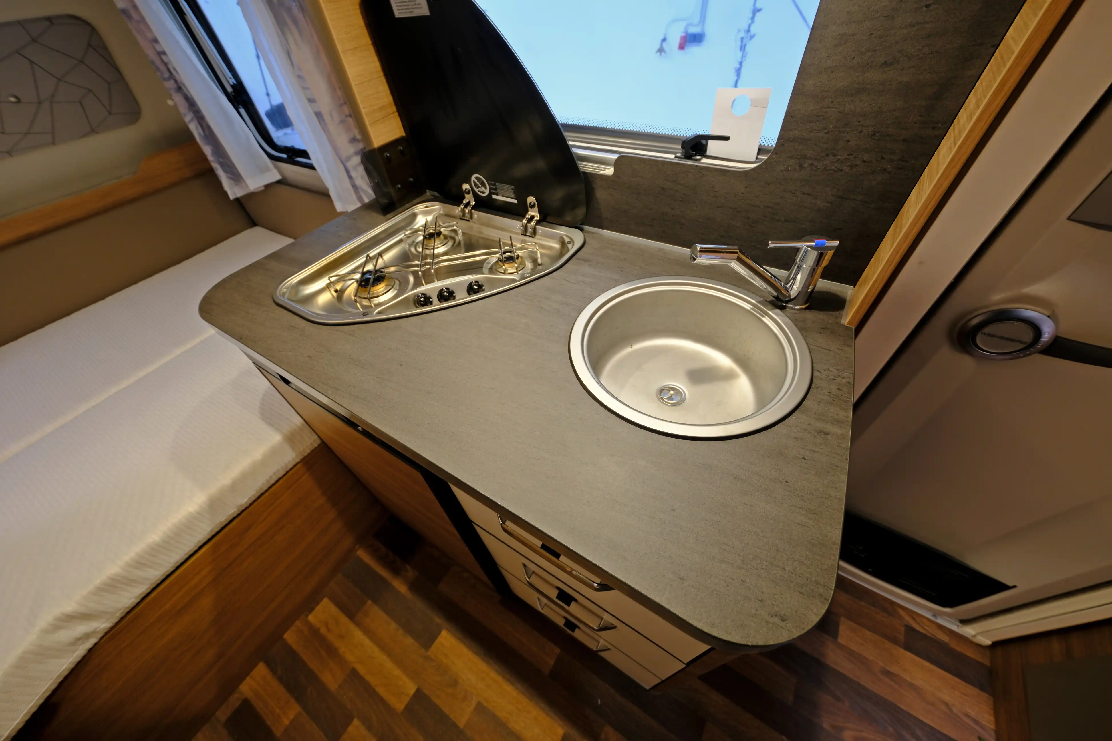 WEINSBERG Cara One 390 QD